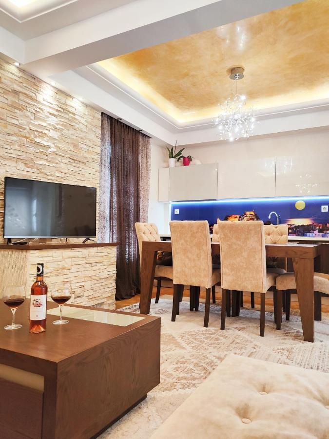 Ms Corfu Center Apartment Bagian luar foto