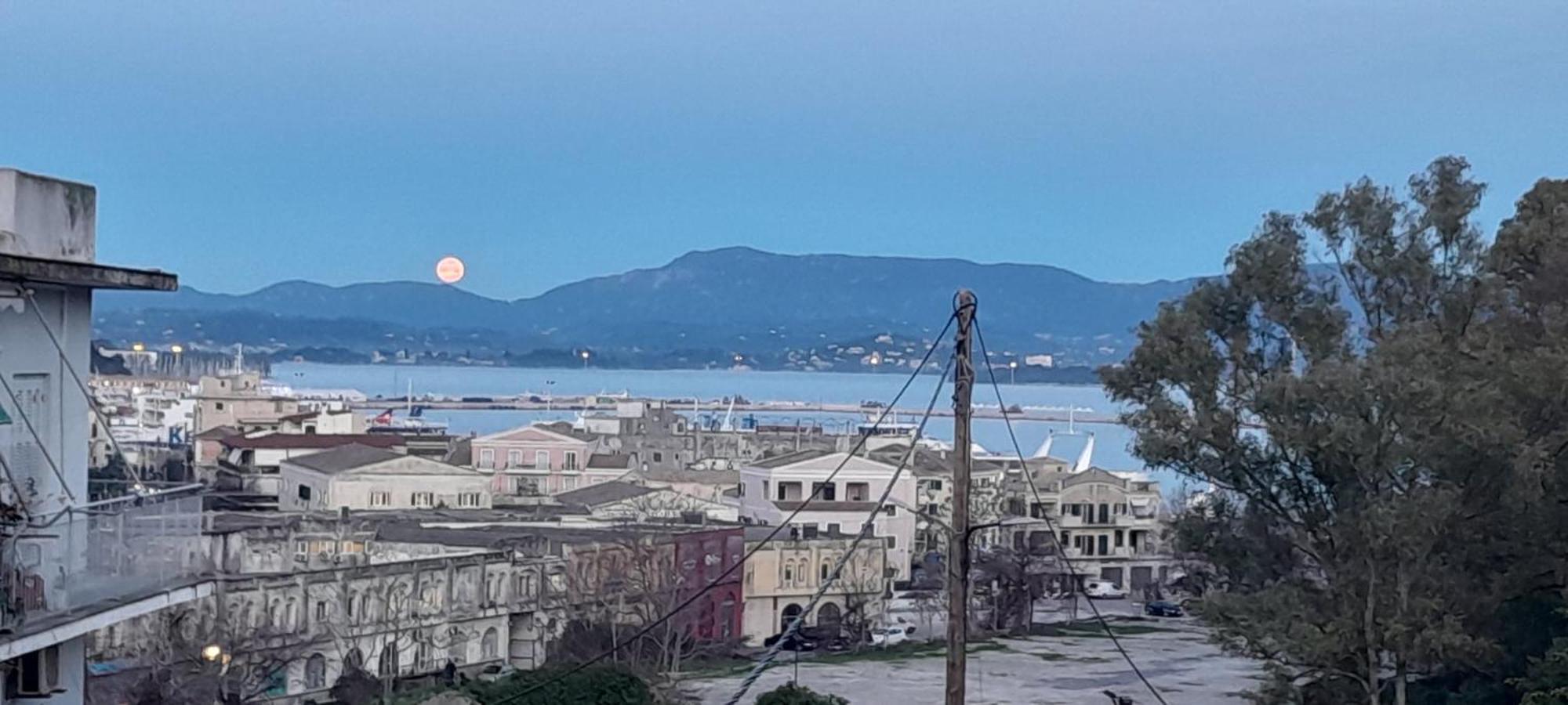Ms Corfu Center Apartment Bagian luar foto
